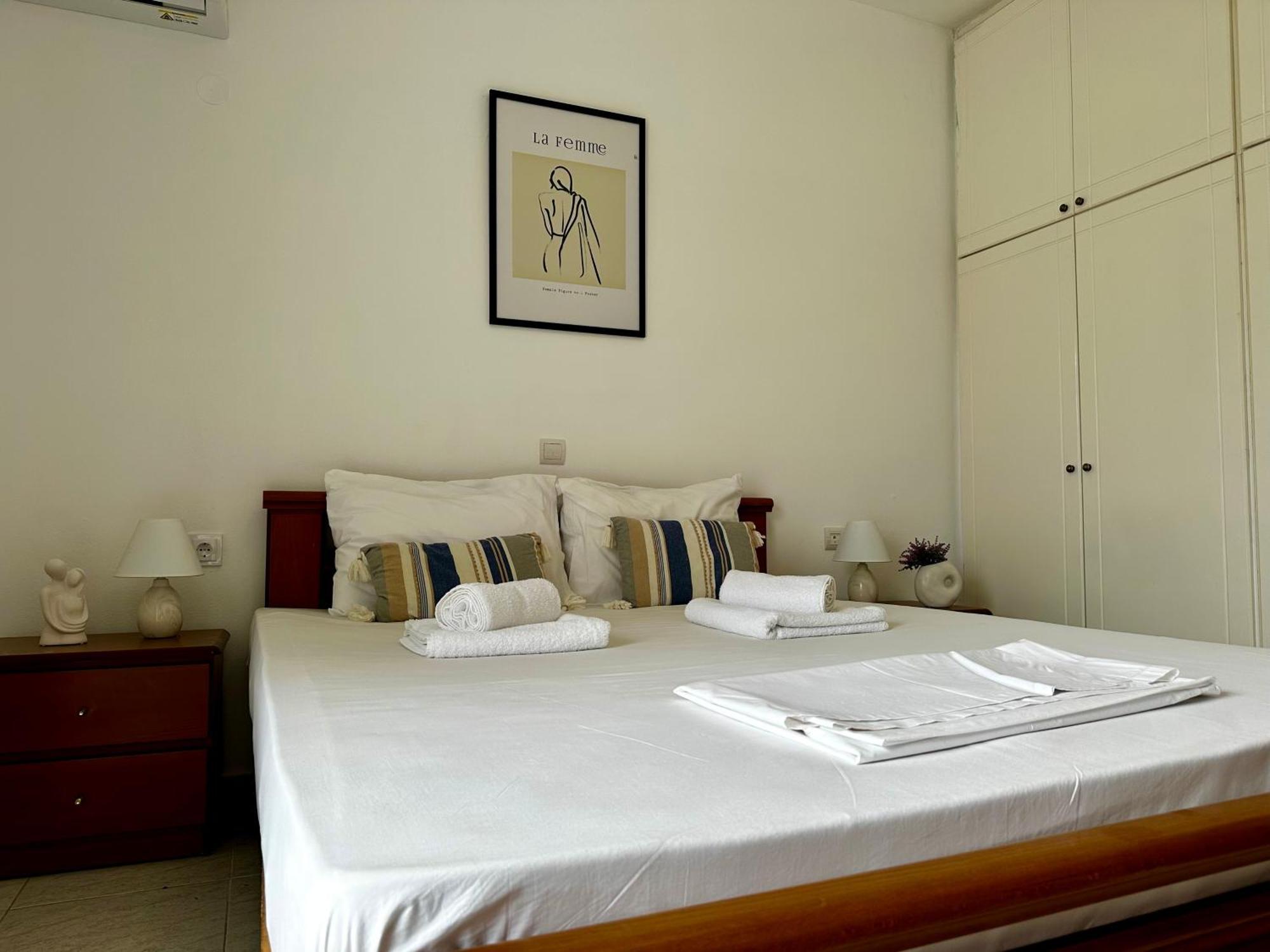 Central, Sunny & Spacious Apartment, In Kos, "1" Luaran gambar